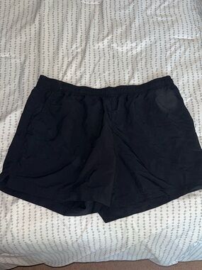 Black Elastic Waist quick dry shorts.